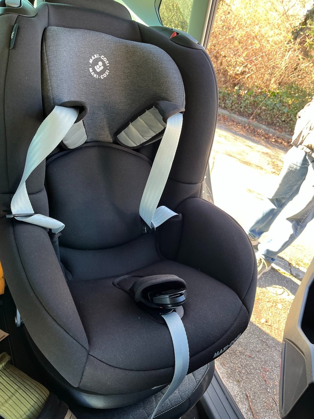 Super Easy to install Maxi-Cosi Tobi Padded Child Car Seat