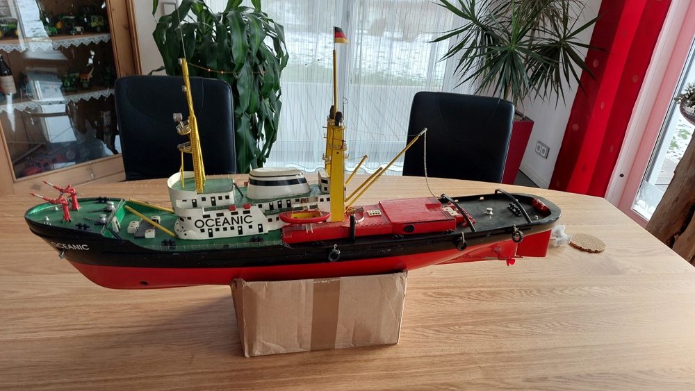 Oceanic Schiff Modellbau Robbe Multiplex