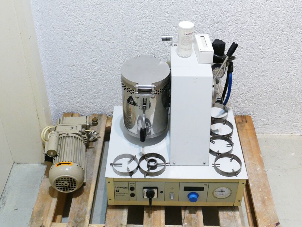 HERAEUS Vacuum-Druckgussgerät Combilabor CL-G 94 mit Vakuumpumpe 