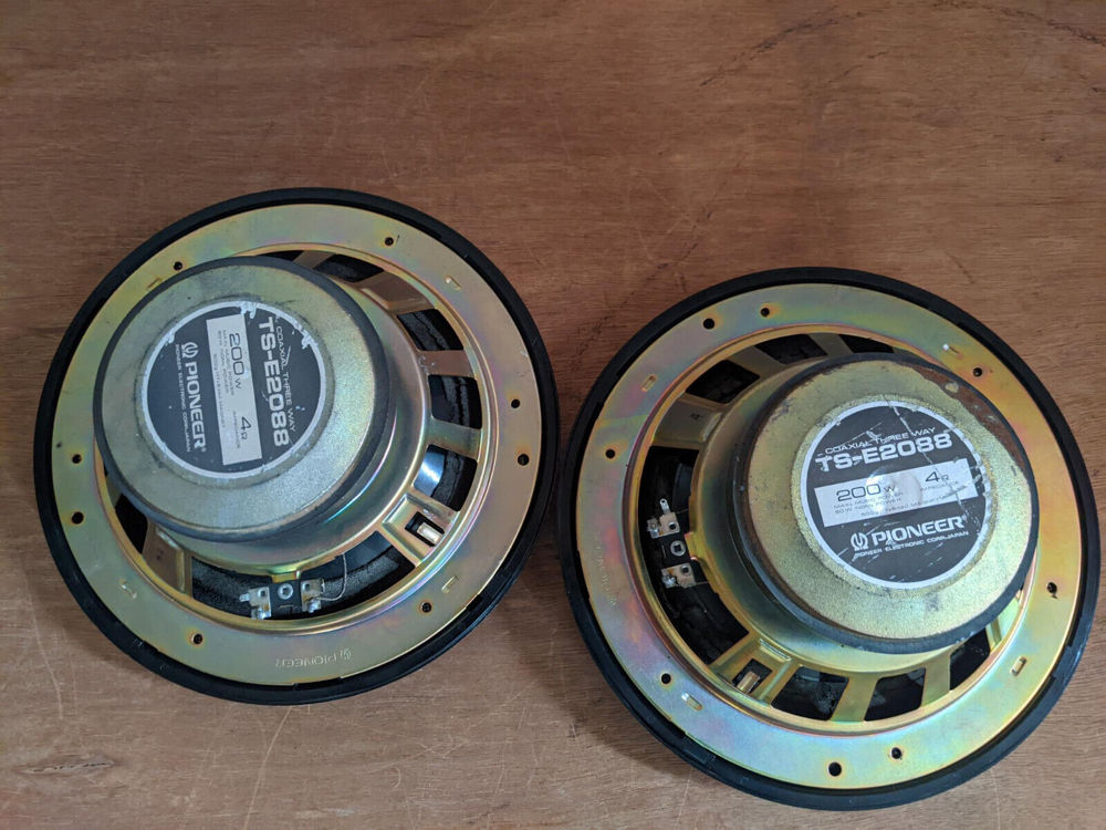Pioneer TS-E2088 Speakers