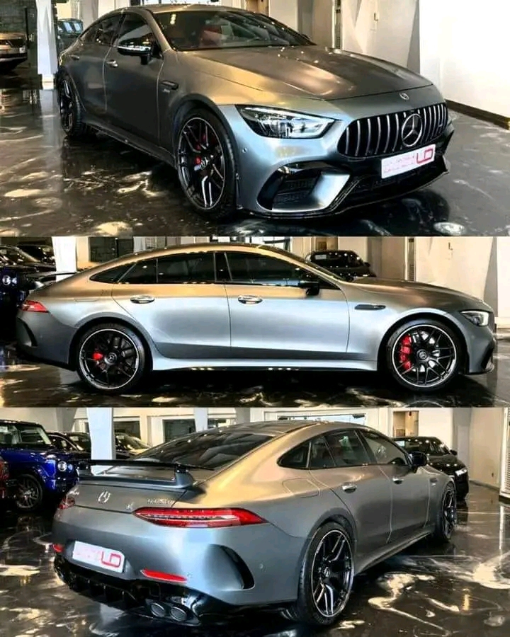 Mercedes-Benz 2023