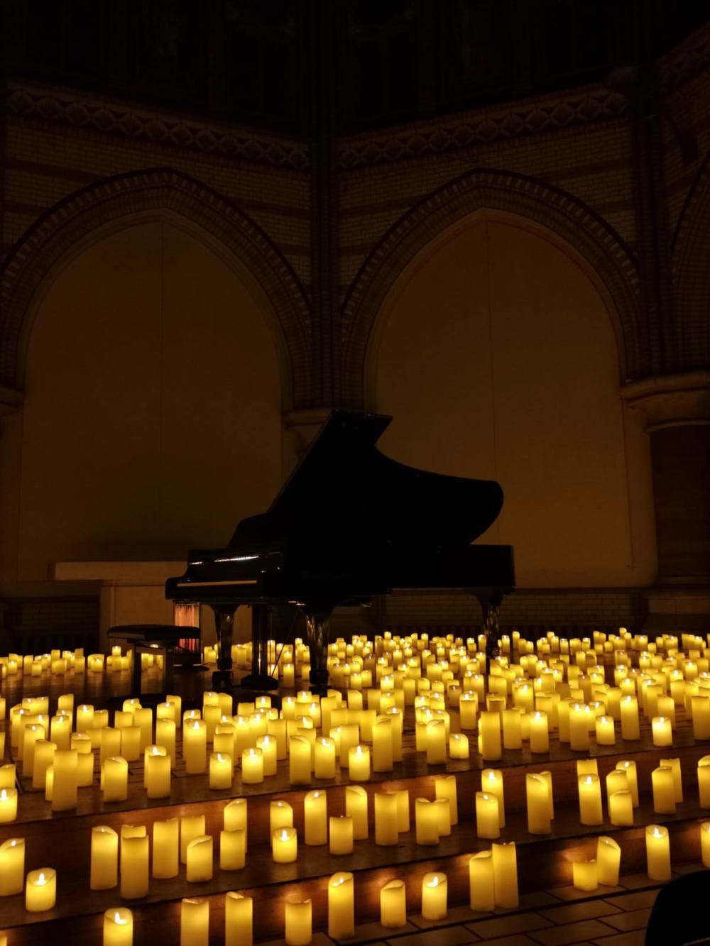 Zwei Karten für das Candlelight Konzert "Hommage an Ludovico Einaudi" am 24.2.24 in Nürnberg