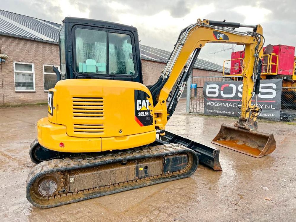 CAT 305.5 E2 CR - Low Hours   CE Certified