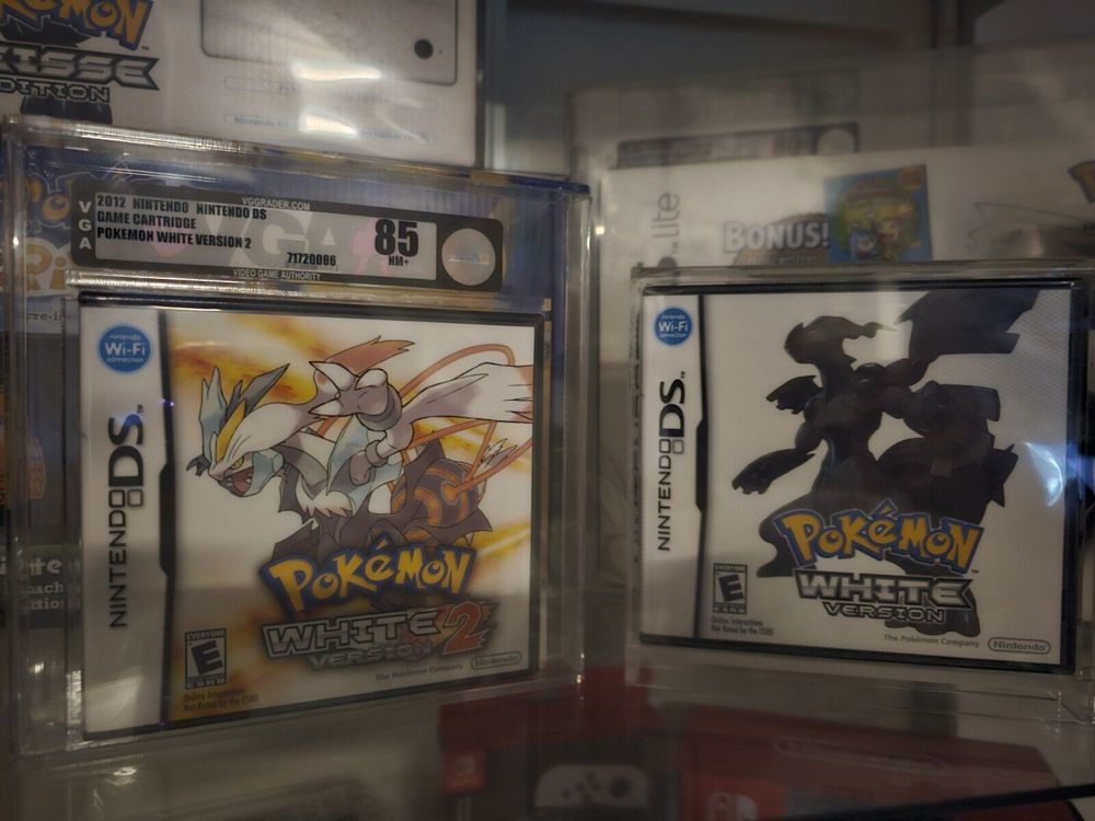  NDS Pokemon White (factory seal) & White 2 VGA85 NM+ US VERSION (WEISS + WEISS2)