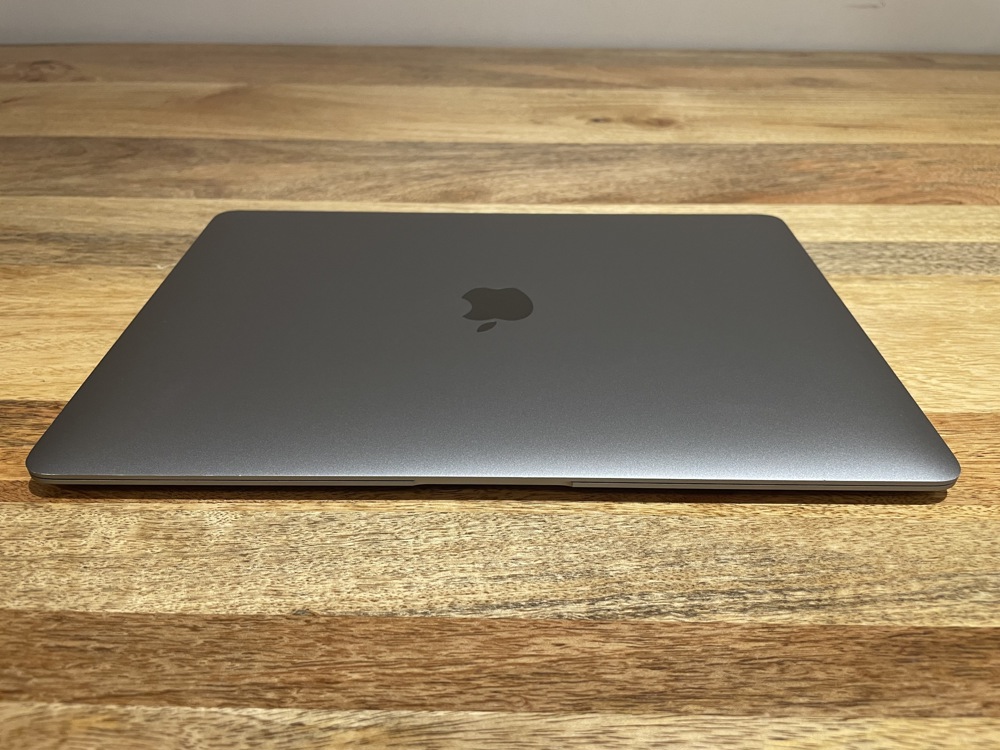 Apple MacBook Air 2020 i5 1.1GHz 16GB 2TB QWERTY 