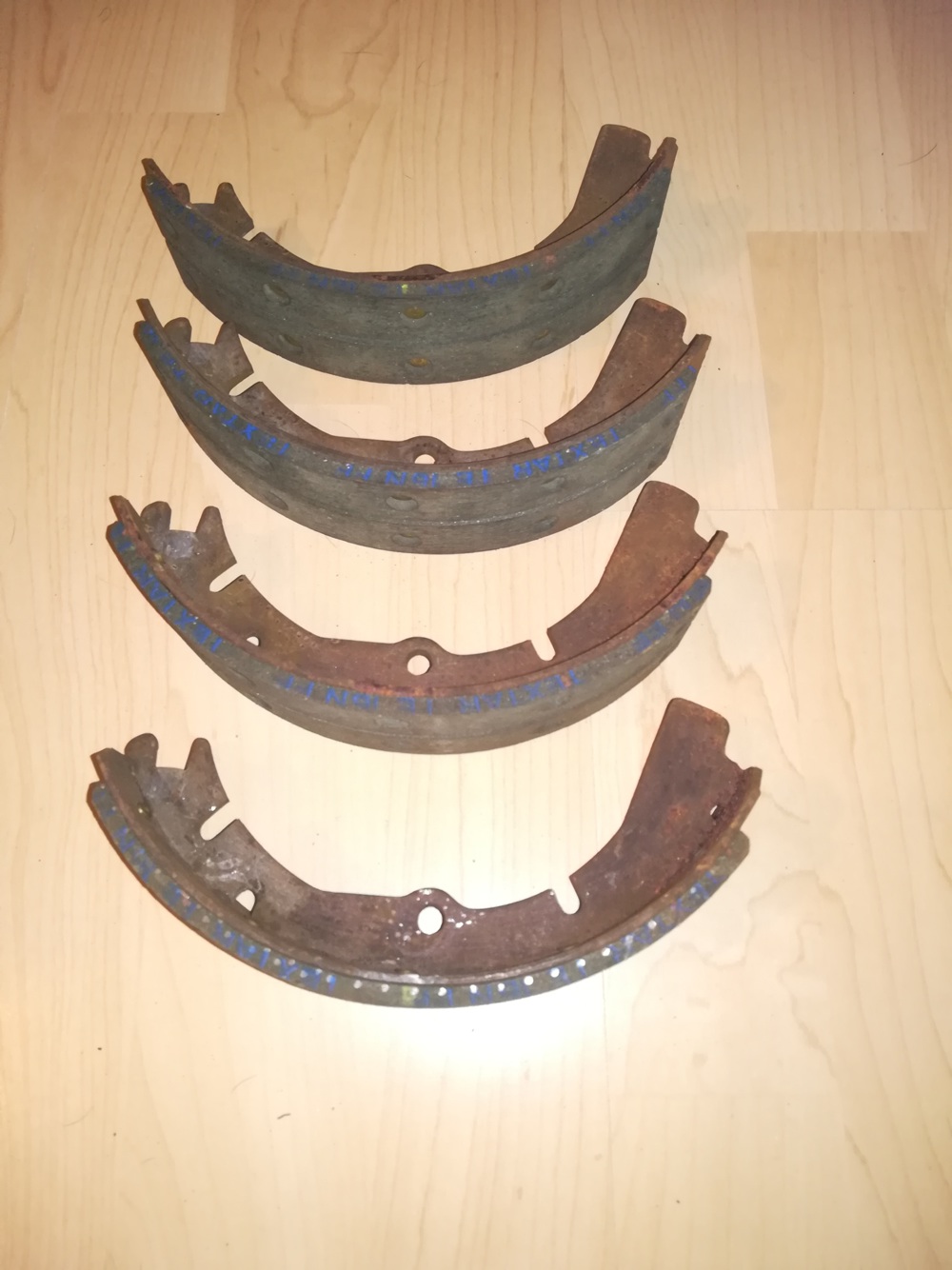 OPEL Kadett B C Bremsbeläge vorne OPEL Kadett B C Bremsbeläge vorne