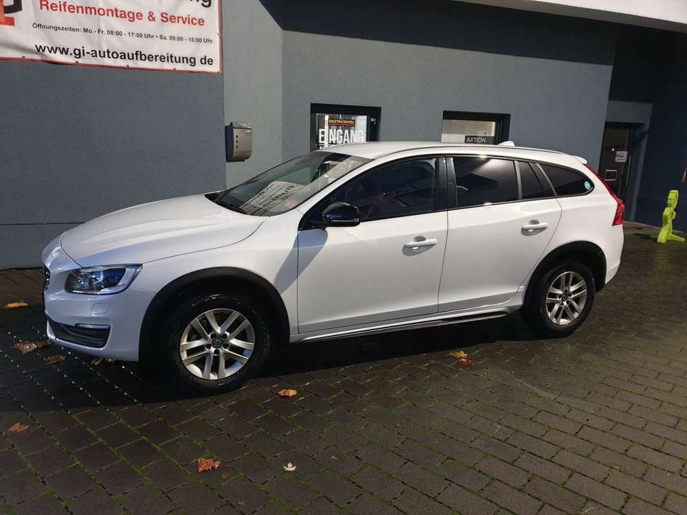 Volvo V60 Cross Country V60 Cross Country D3 Geartronic Kinetic