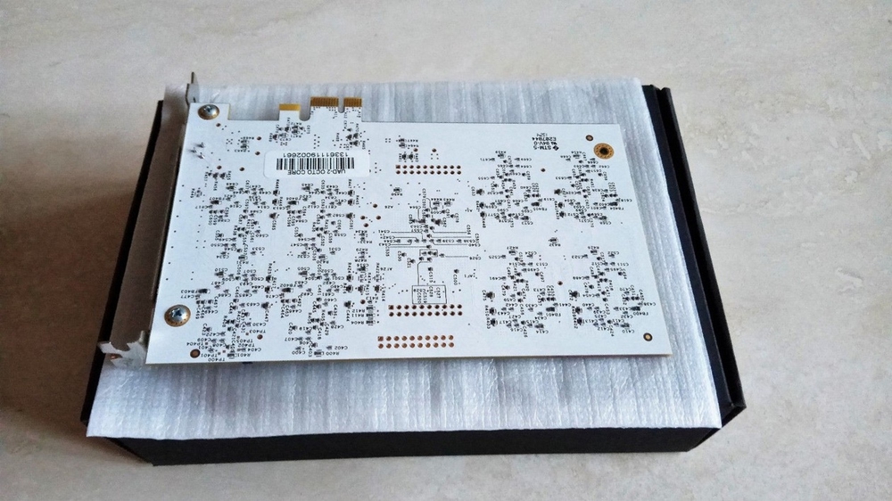 Universal Audio UAD-2 Octo PCIe card + 2x UAD-2 Quad PCIe card + 99 Plug-Ins