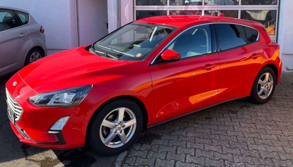 Ford Focus 1,0 EcoBoost 74kW Cool  Connect - StandHz
