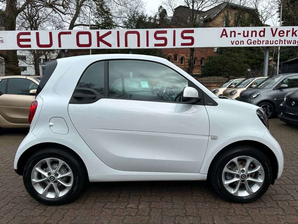 smart forTwo fortwo TWINAMIC passion DCT*PANORAMA*SHZ*NAVI*
