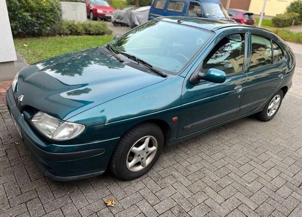 Renault Megane Megane 1.6 RT