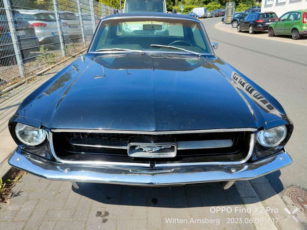 Ford Mustang *Oldtimer*