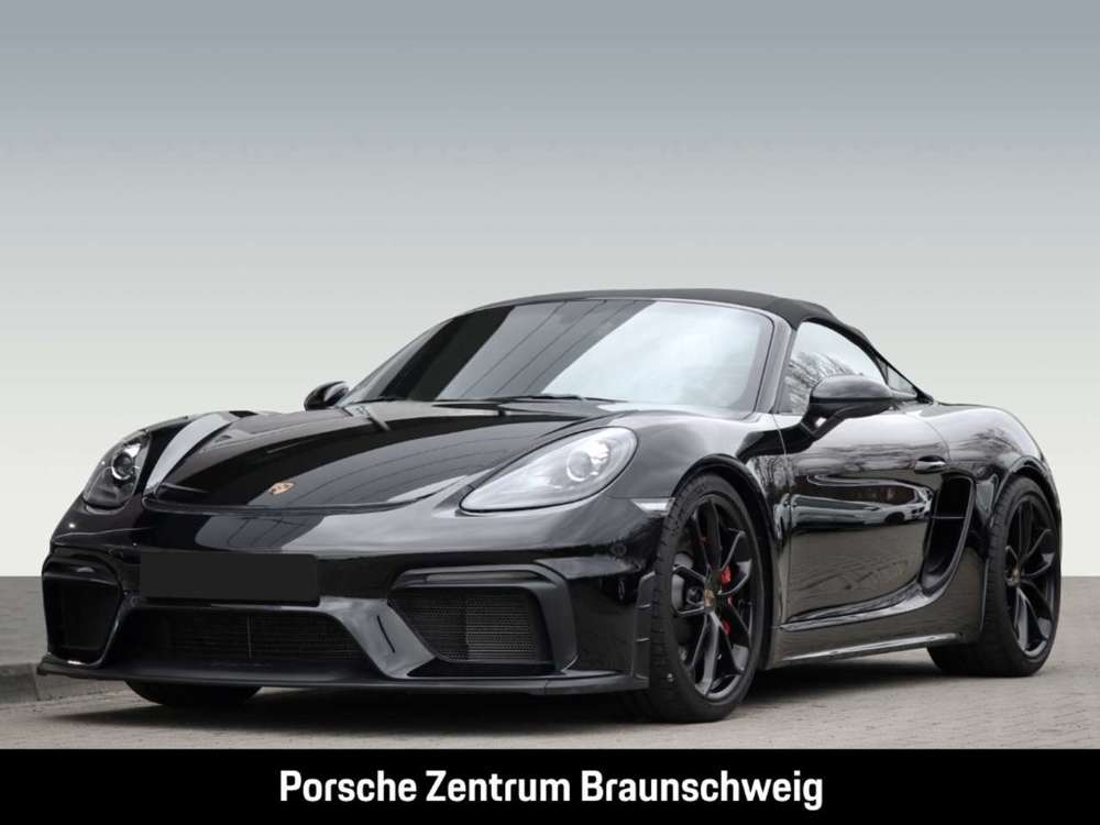 Porsche 718 Spyder Rückfahrkamera Navigation Sportabgasanlage