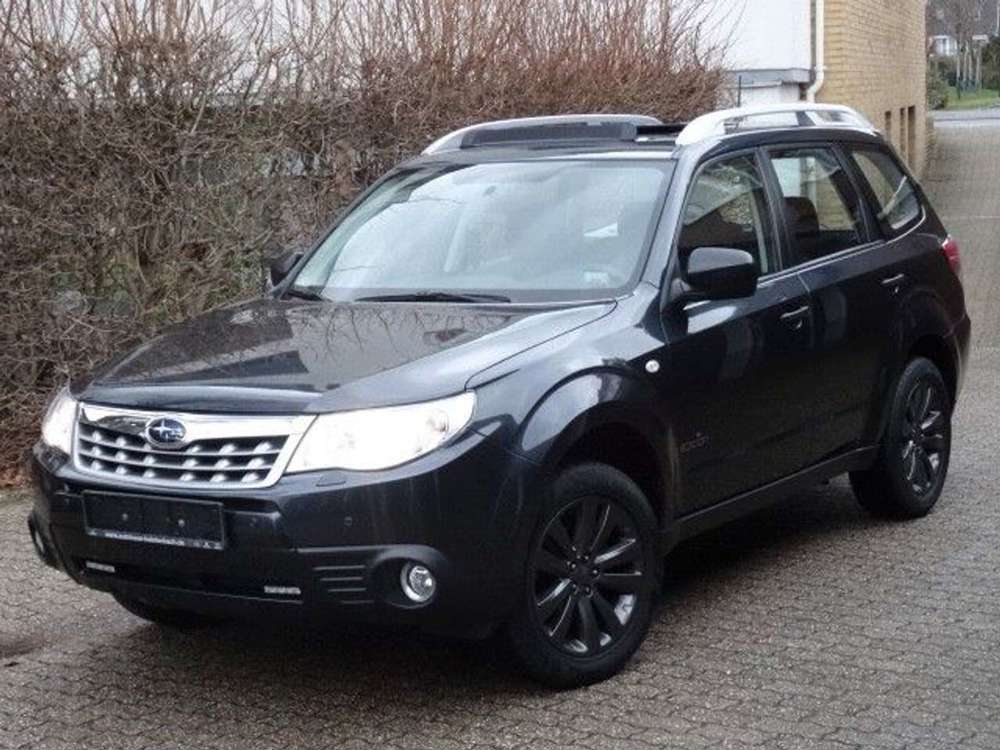 Subaru Forester 2.0X AWD Edition Aut./Pano/PDC/AHK