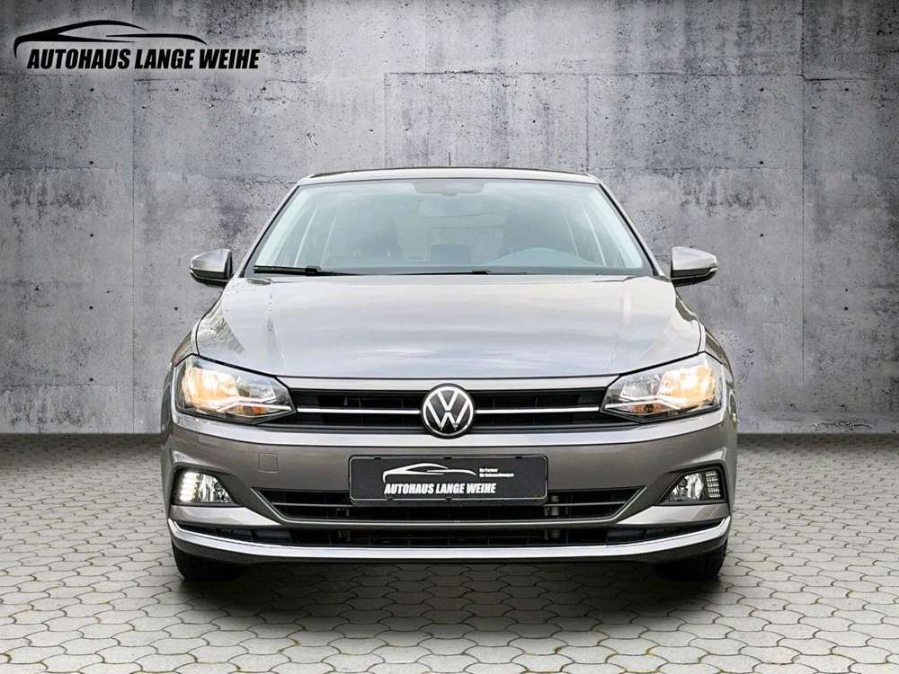 Volkswagen Polo VI Highline