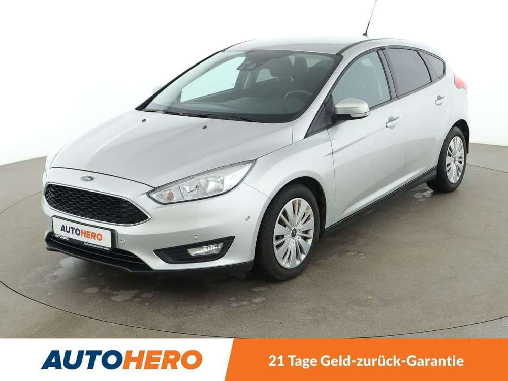 Ford Focus 1.0 EcoBoost Business *TEMPO*PDC*NAVI*SHZ*