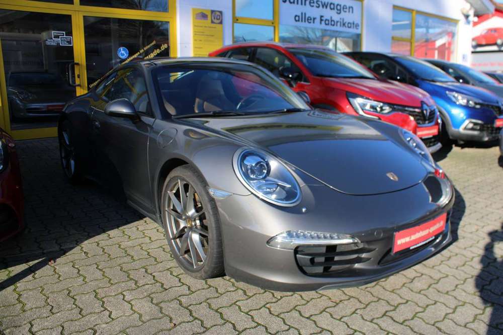 Porsche 911 991 / Allrad / Sitzlüftung / Schalter / SSD