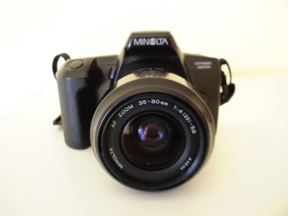 Minolta Spiegelreflexkamera Dynax si ( nicht digital) + Tasche Minolta Spiegelreflexkamera Dynax si ( nicht digital) + Tasche