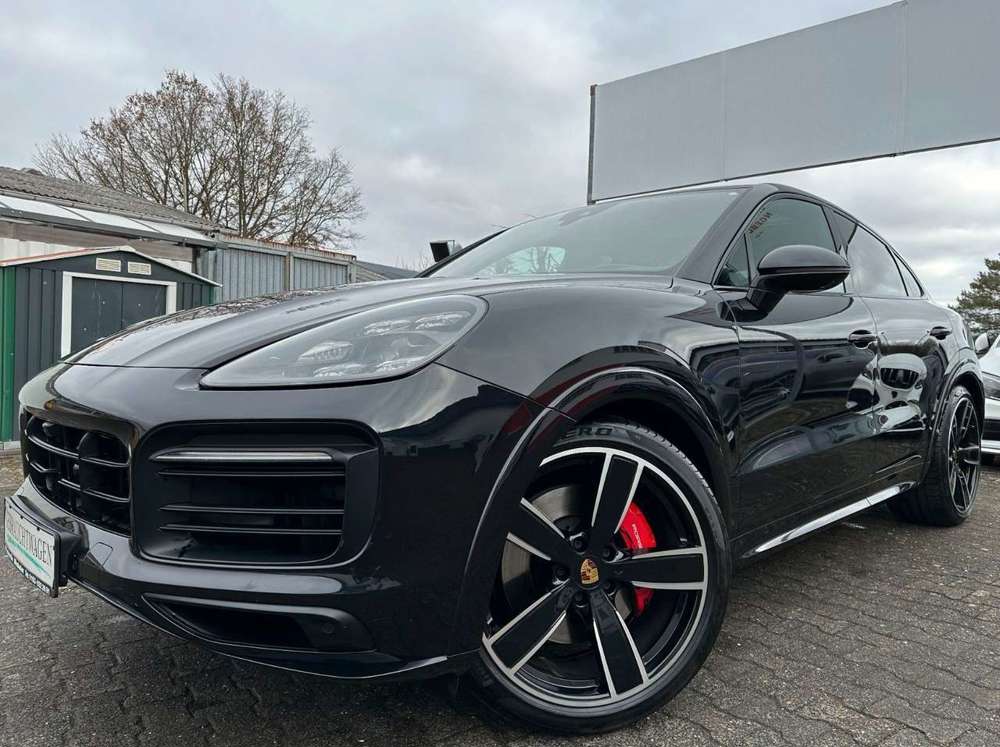 Porsche Cayenne Coupe GTS Perf-Abgas*Exclusive*PANO*ACC