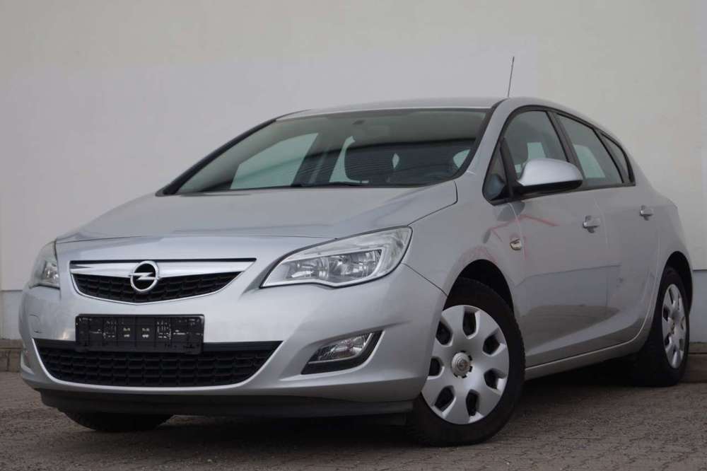 Opel Astra 1.4 Turbo*Edition*Klima*PDC*Webasto*CD*Allwetterr