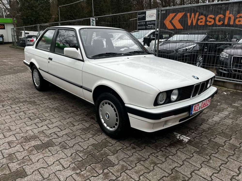 BMW 316 i Cope aus 2-Hand+Guter Zustand+Allwetterreif