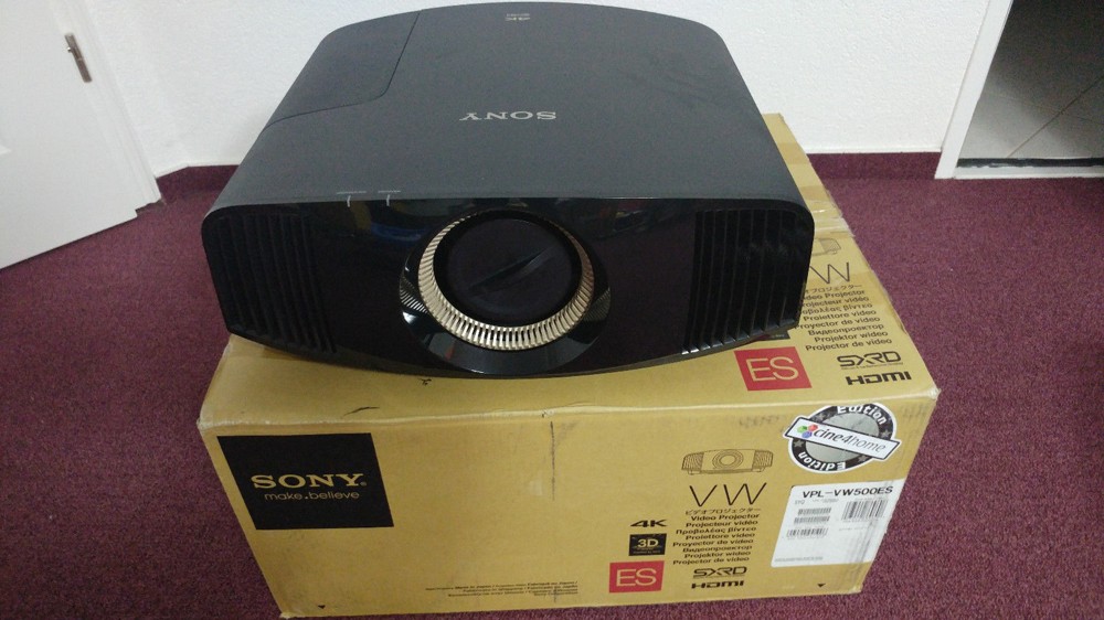 Sony VPL-VW500ES SXRD Projektor 3D 4K