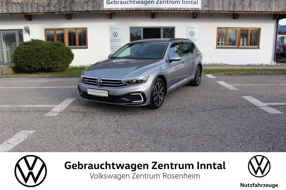 Volkswagen Passat Variant GTE 1,4 TSI Hybrid (LED-Matrix,AreaView) Navi