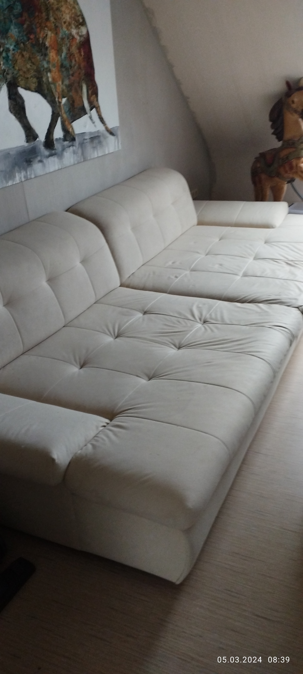 Big Sofa in Creme 