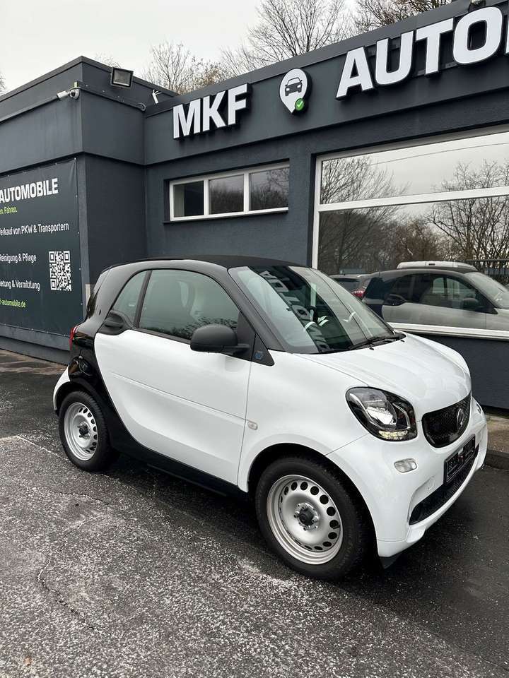 smart forTwo coupé 60kW EQ Batterie *MWST AUSWEISBAR*