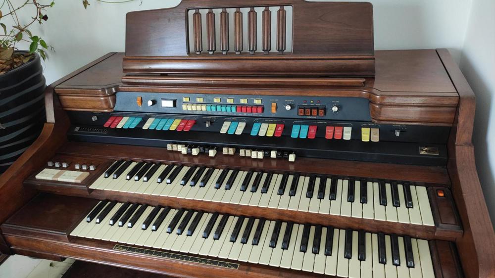 Hammond -Orgel zu verschenken