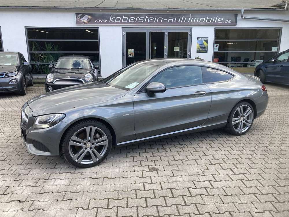 Mercedes-Benz C 300 Coupe 7G-TRONIC Edition 1