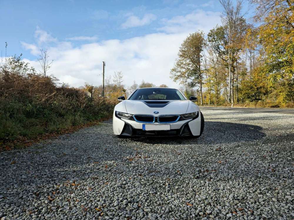 BMW i8 BMW i8 Coupe Head Up Carbon HarmanKardon 360° Cam