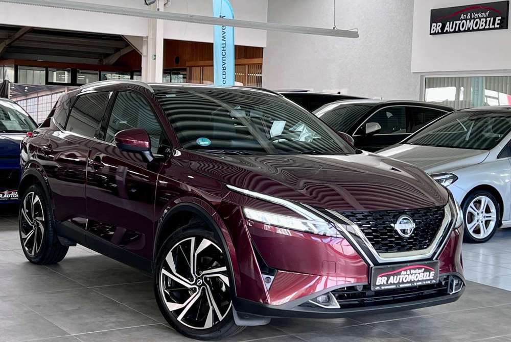 Nissan Qashqai Tekna+ 4x4*LED*Panorama*Kamera*Massage*20Zoll