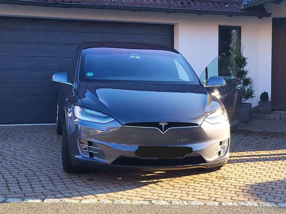 Tesla Model X Model X Maximale Reichweite