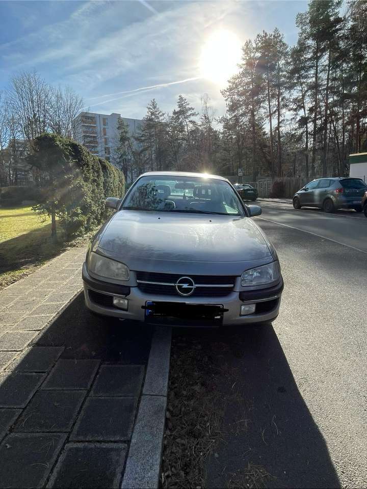 Opel Omega 2.0 16V