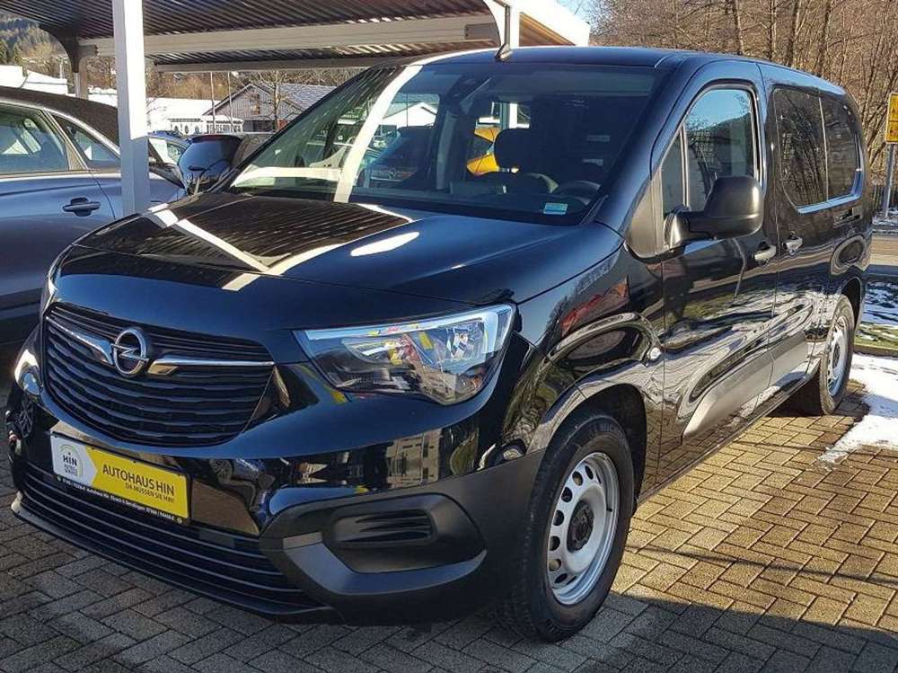 Opel Combo - e-  Doppelkabine" im Kundenauftrag "