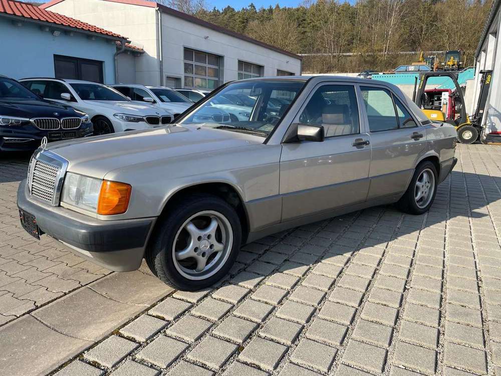 Mercedes-Benz 190 2.0 H-Zulassung Oldtimer W201