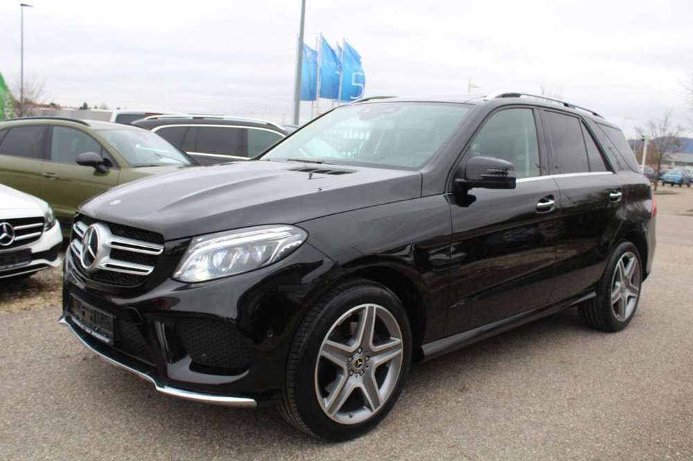 Mercedes-Benz GLE 350 d AMG-Line/Panorama/360°Kam./Distronic/