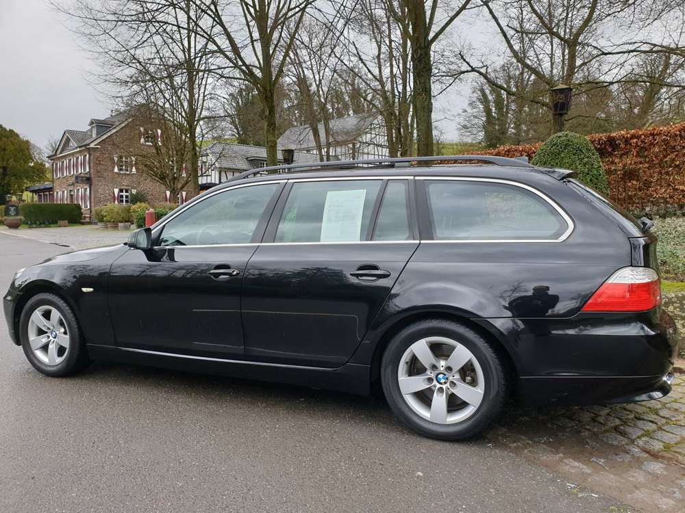 BMW 520 520i Head Up/ Komfortsitze el. / Panoramadach/ Xen