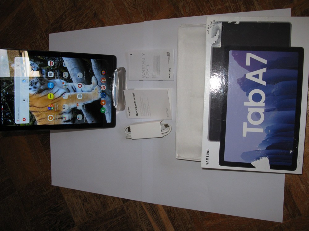Samsung Tablet A7 (SM-T500)