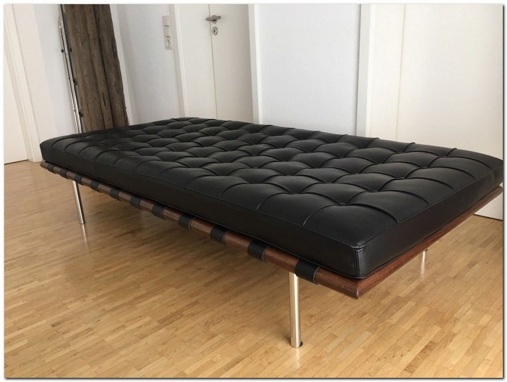 Daybed Mies van der Rohe