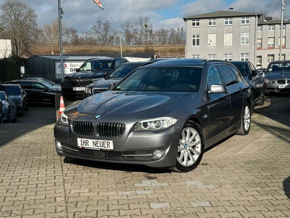 BMW 520 d Automatik*Pano*Xenon*Navi*ACC*Nachtsicht