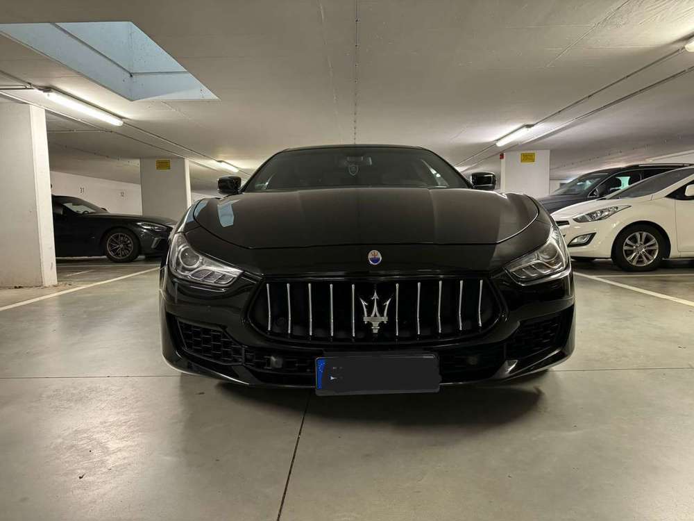 Maserati Ghibli Maserati Ghibli 3.0 V6 SQ4|Sound|21´´|4xNEU