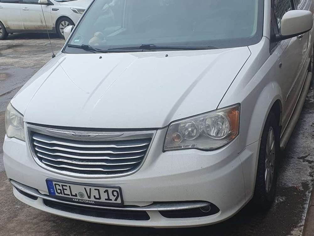 Chrysler Town  Country Woodhouse