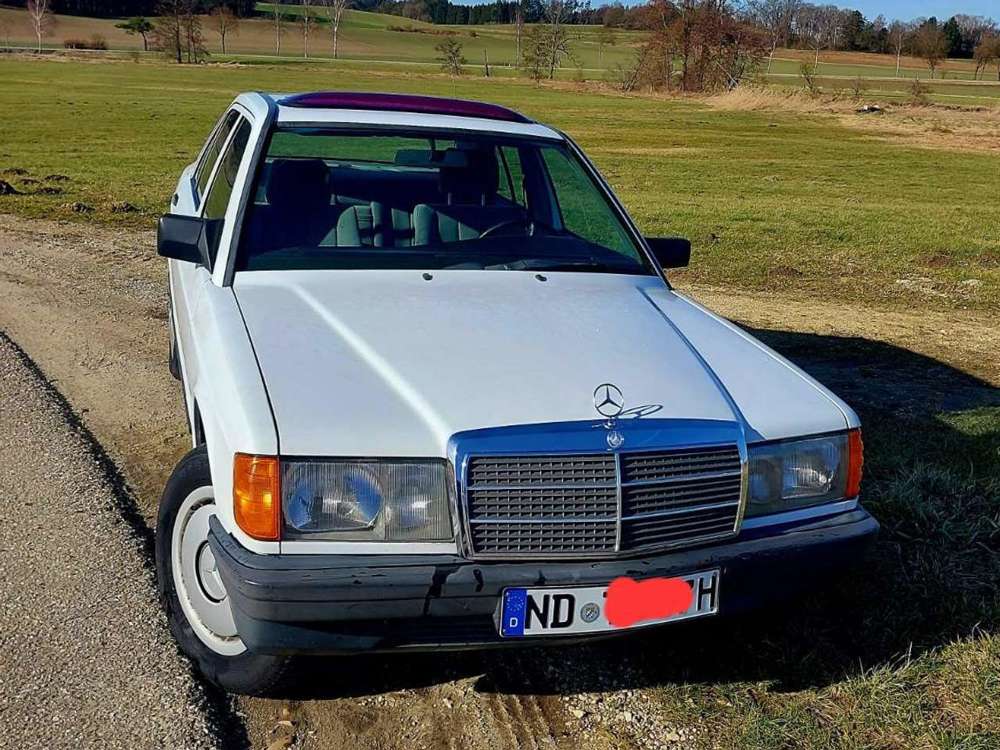 Mercedes-Benz 190 190 D