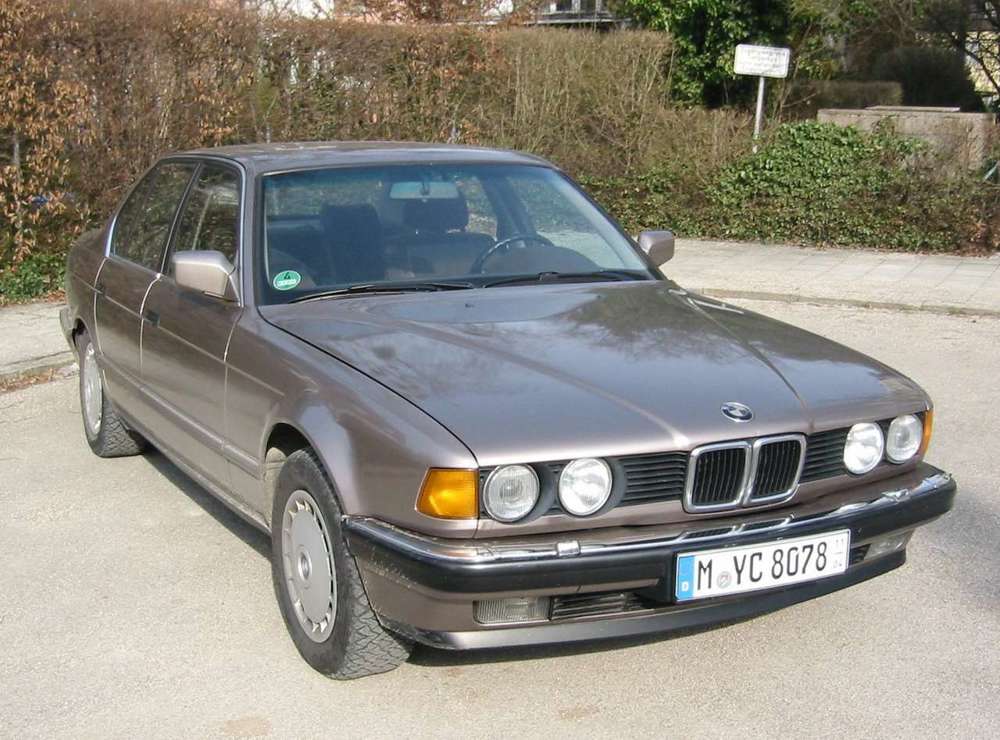 BMW 735 7er 735i A, Airbag, Klima, e32