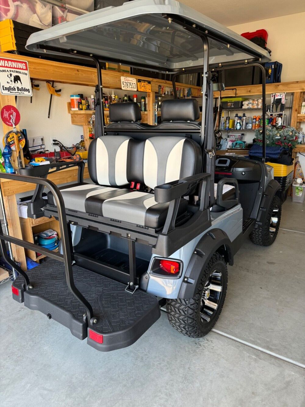 Golfcart for players
