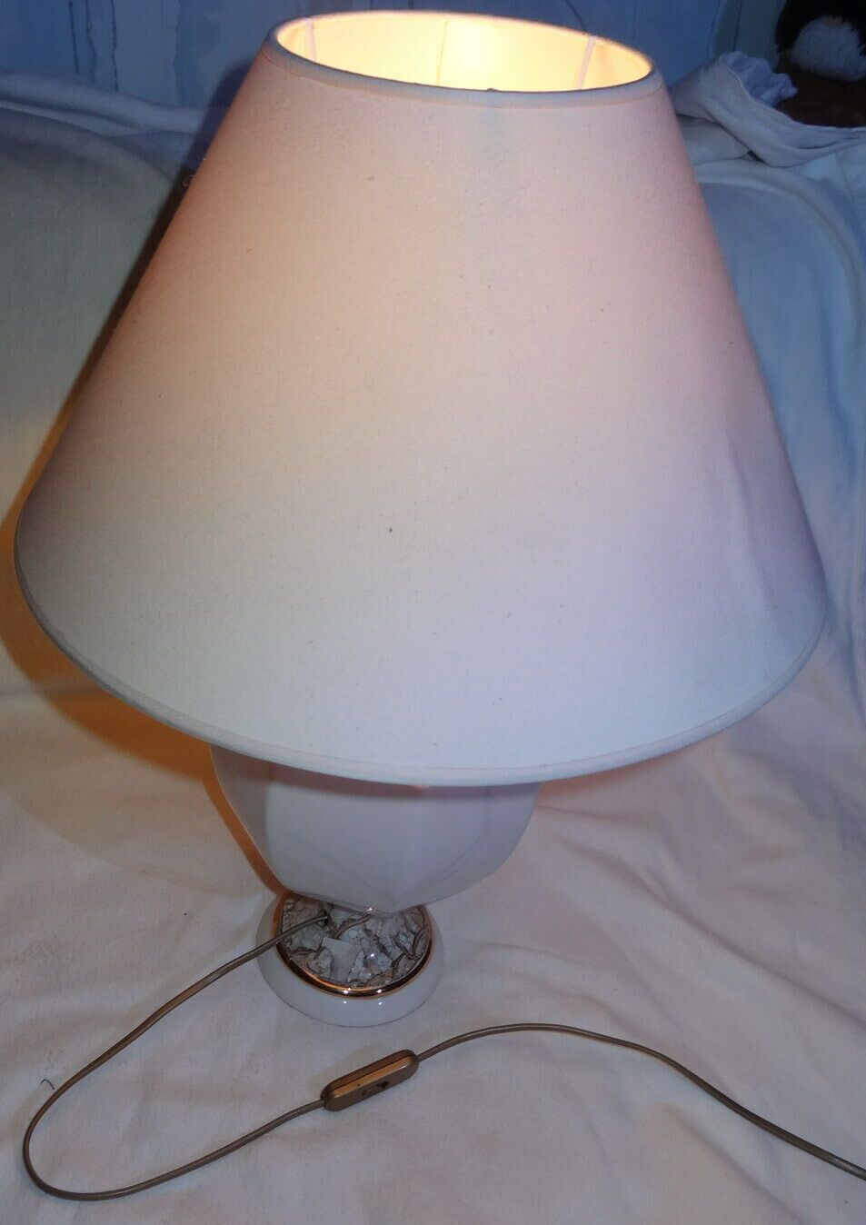 D Stehlampe Tischlampe Porzellan Stoffschirm 56 40x16,7H  18 15  12 20 40 16 einwandfrei erhalten