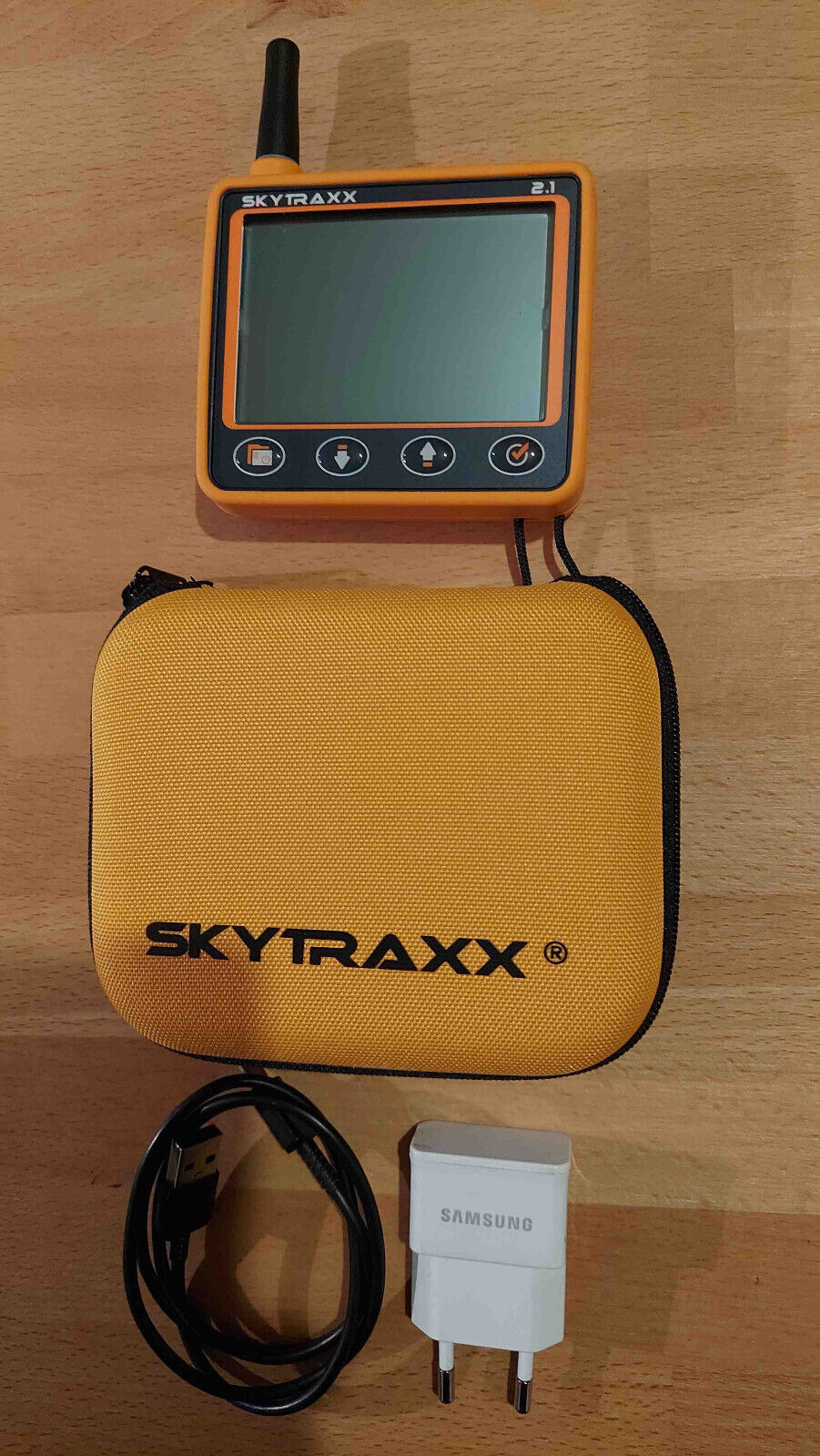 Vario Skytraxx 2.1 mit FANETFLARM inkl. Schutzhlle, Kabel und Beinhalterung Autoteile