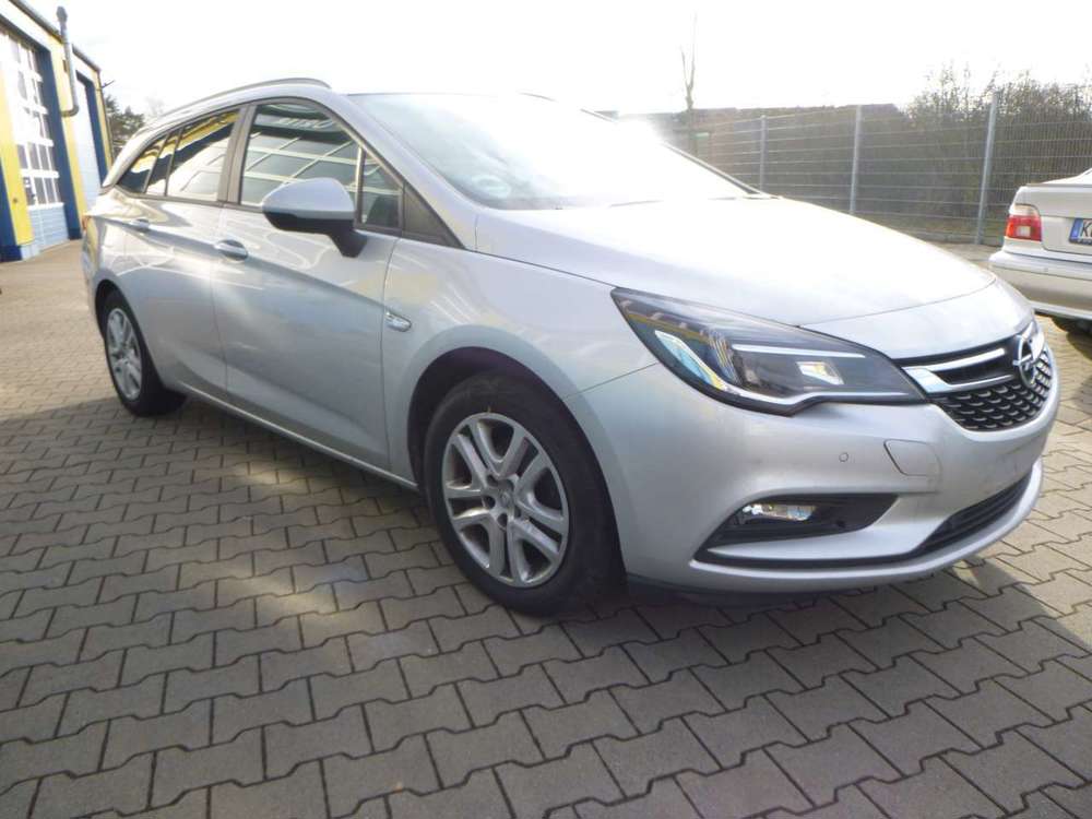 Opel Astra Business Start/Stop Motorschaden